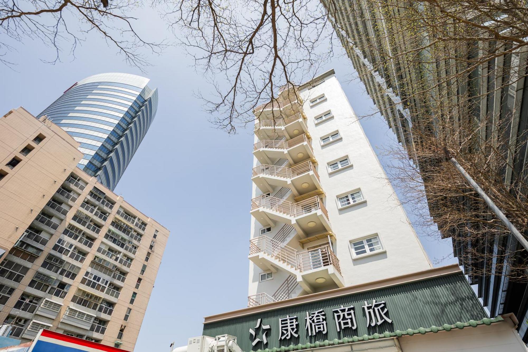 Kindness Hotel - Tainan Minsheng Exterior foto